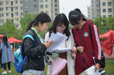 供需雙贏，組團帶隊 山東醫專2018年畢業生就業洽談會紀實